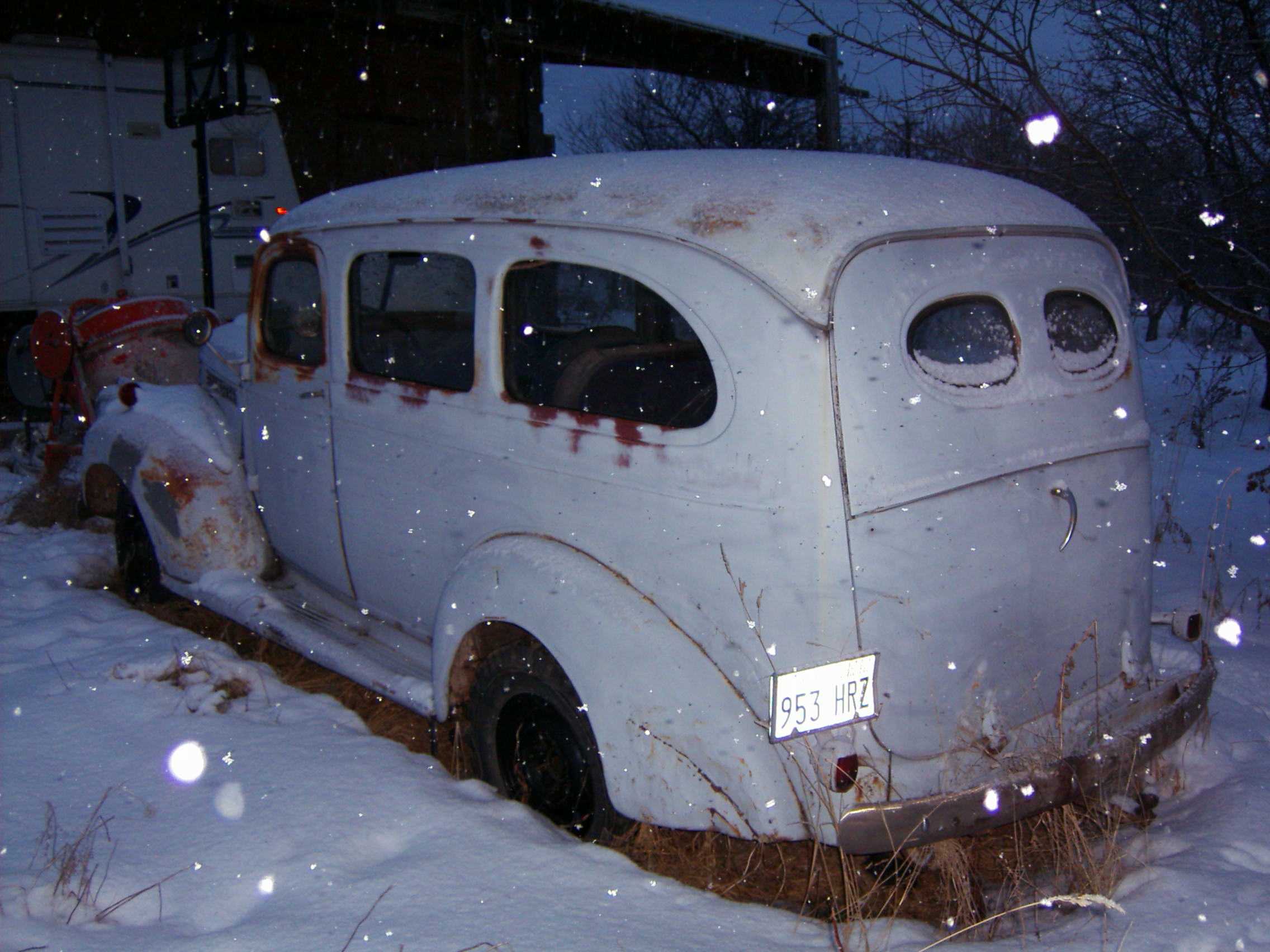 Chevrolet Suburban 1946 #12