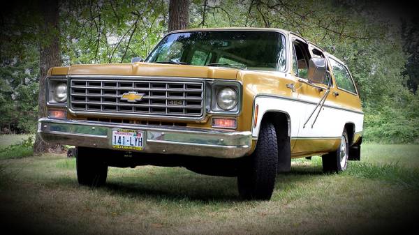 Chevrolet Suburban 1975 #8