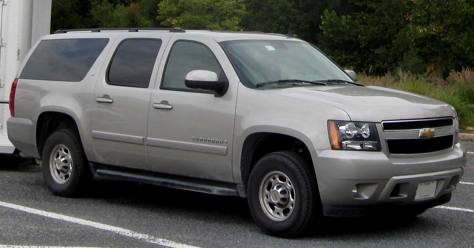 Chevrolet Suburban 2009 #3
