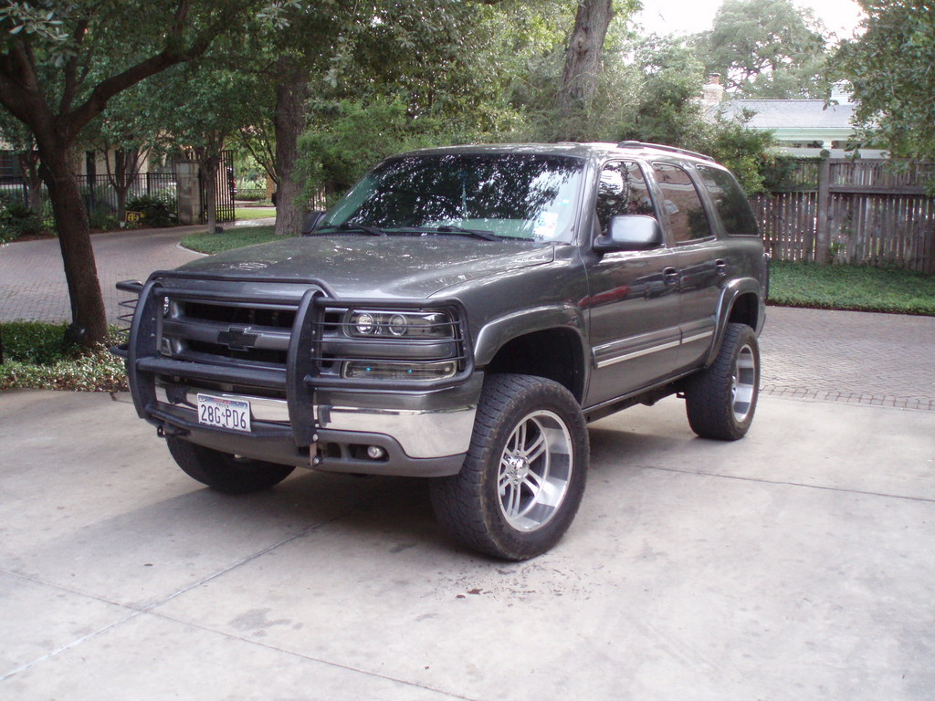 Chevrolet Tahoe 2000 #8
