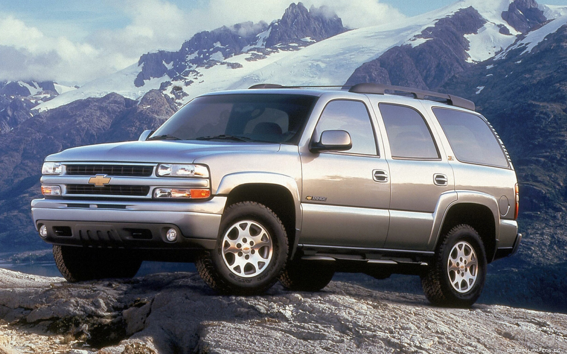 2001 Chevrolet Tahoe Information and photos MOMENTcar