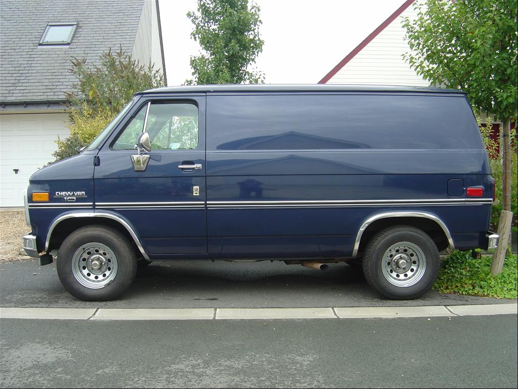 Chevrolet Van 1973 #7