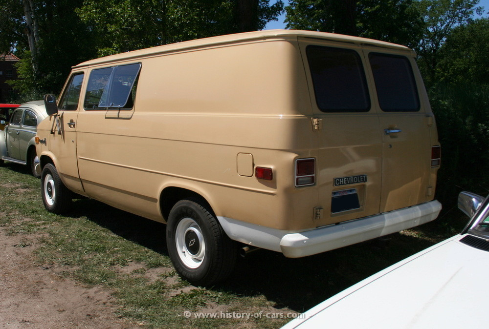Chevrolet Van 1977 #12
