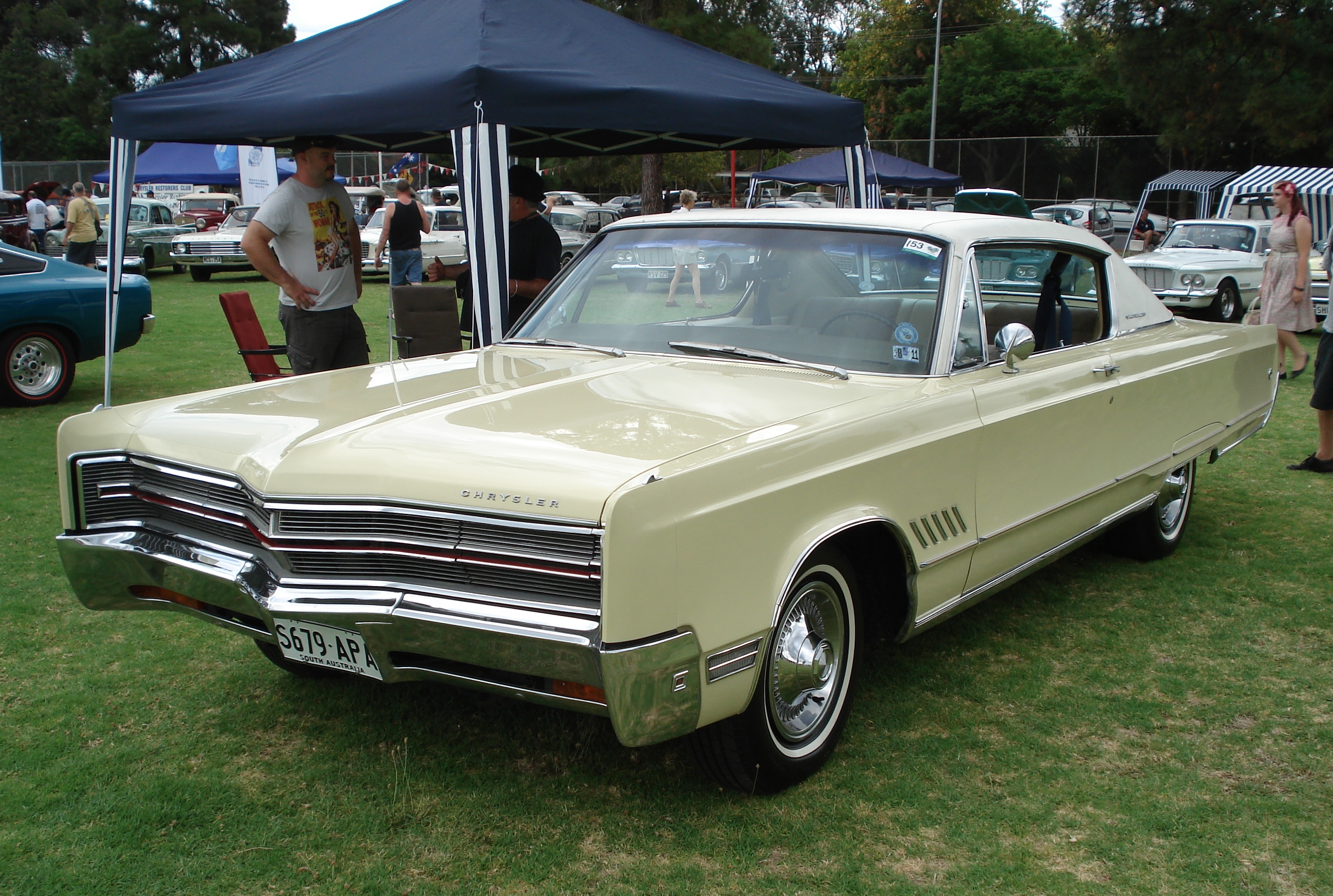 1967 Chrysler 300 Information and photos MOMENTcar