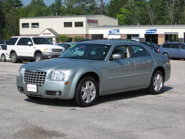 Chrysler 300 2006 #8