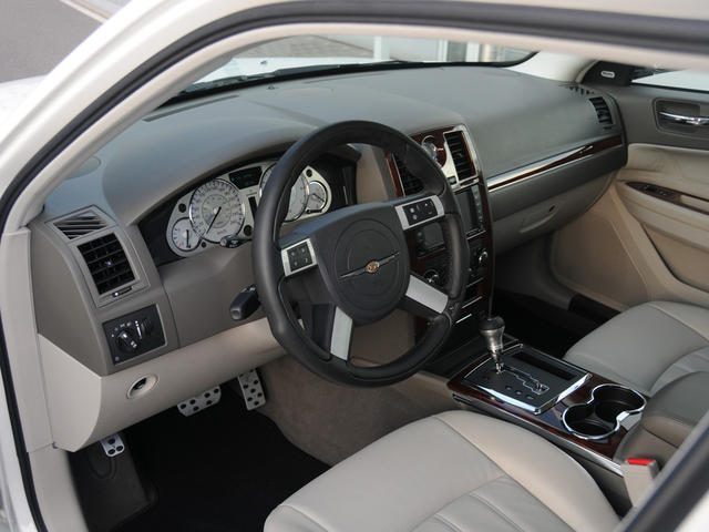 Chrysler 300 2008 #9