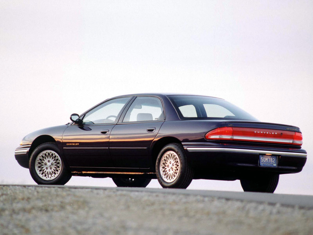 Chrysler Concorde 1993 #11