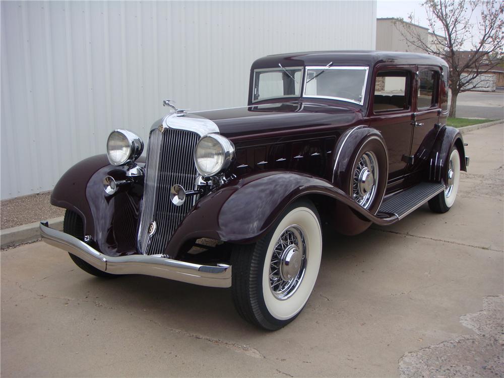 Chrysler Imperial 1933 #8