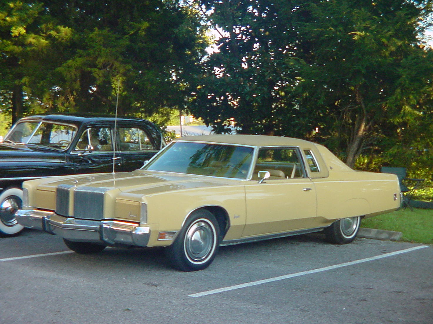Chrysler Imperial LeBaron 1974 #1