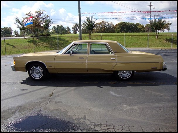 Chrysler Newport 1977 #3