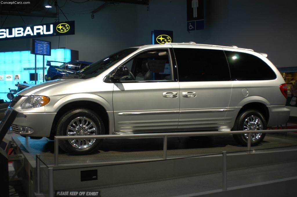 Chrysler Town and Country 2003 #8