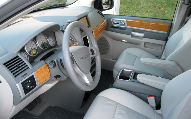 Chrysler Town and Country 2009 #6