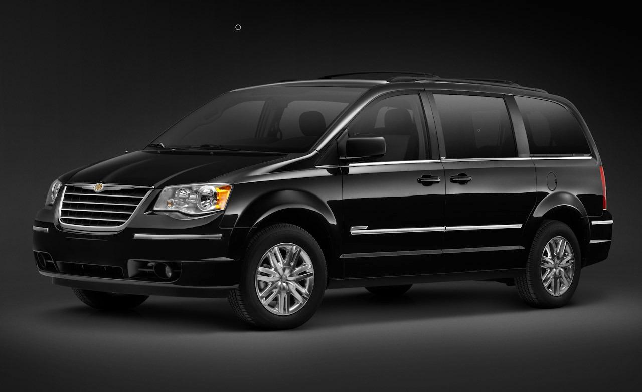 Chrysler Town & Country #3