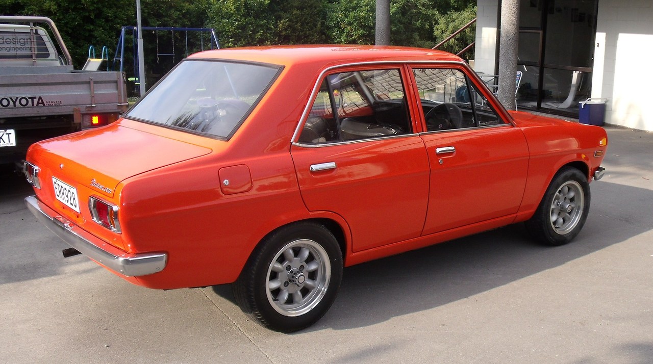 Datsun 110 1972 #11
