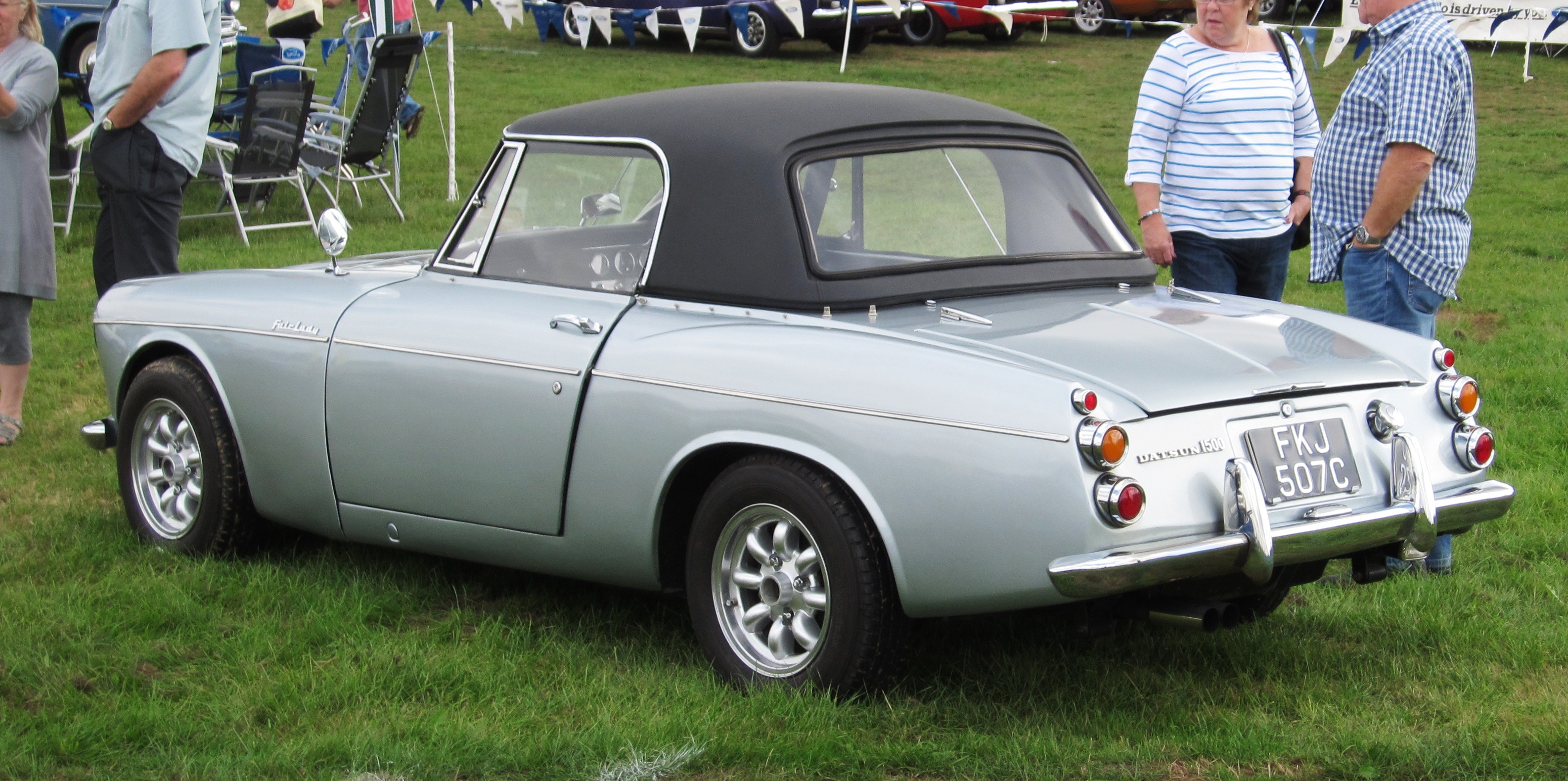Datsun 1500 1965 #2