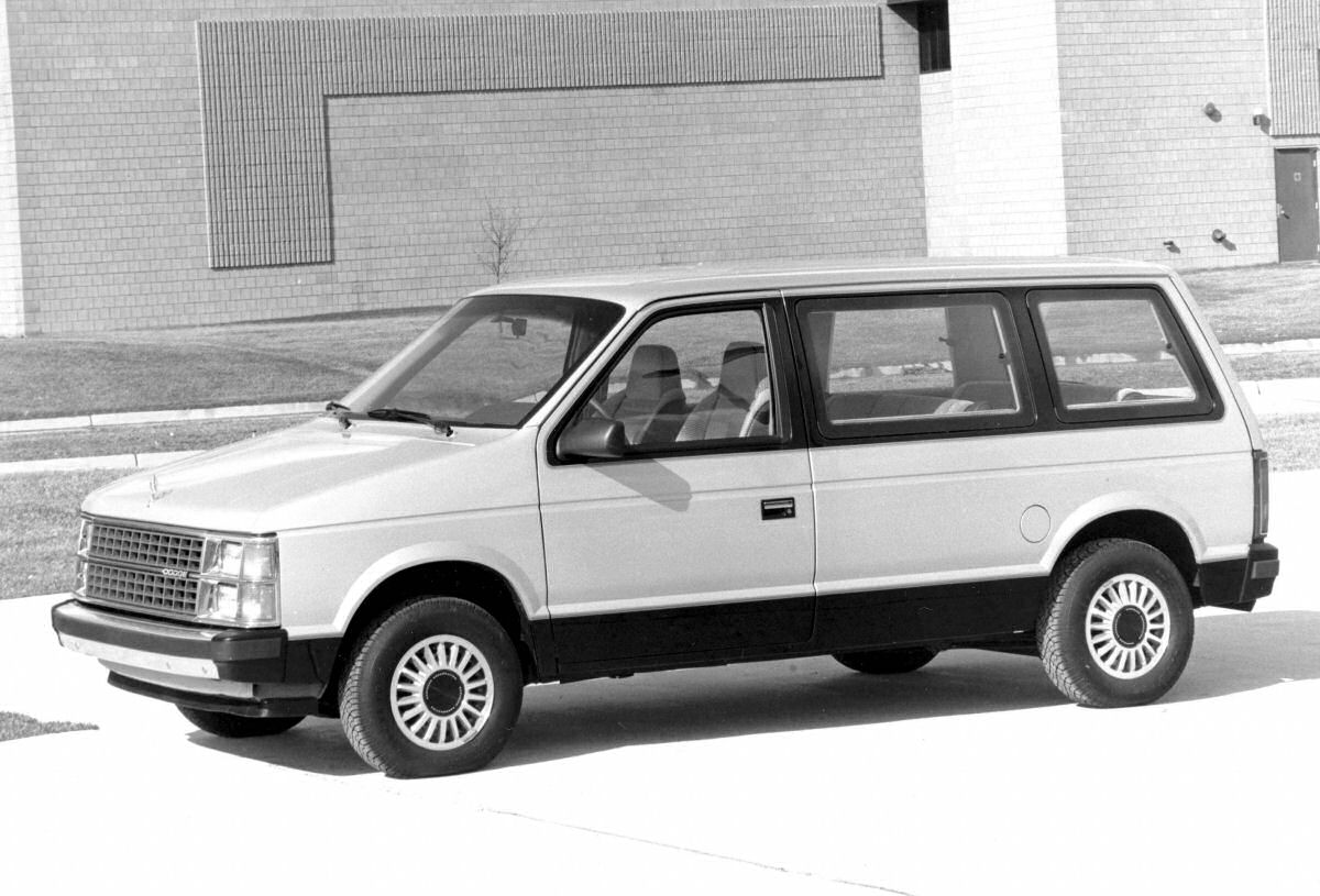Dodge Caravan 1986 #3