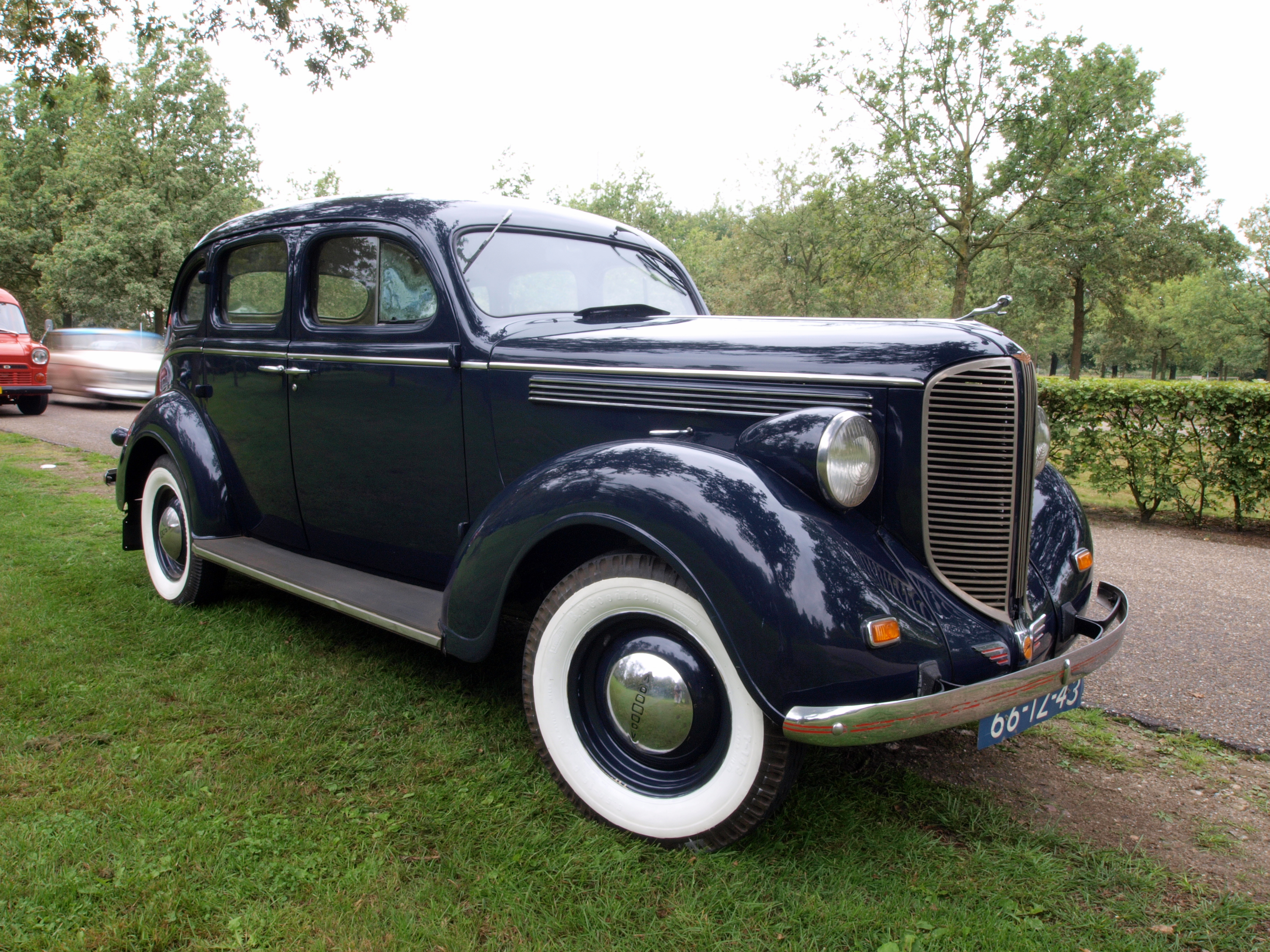 Dodge Commercial 1938 #3