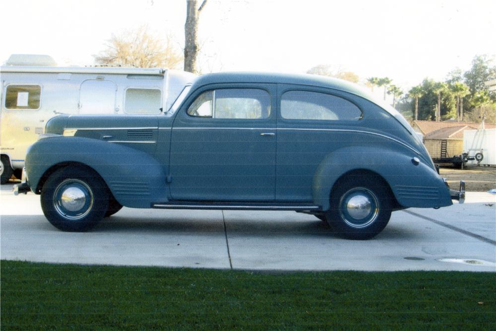 Dodge Deluxe 1939 #1