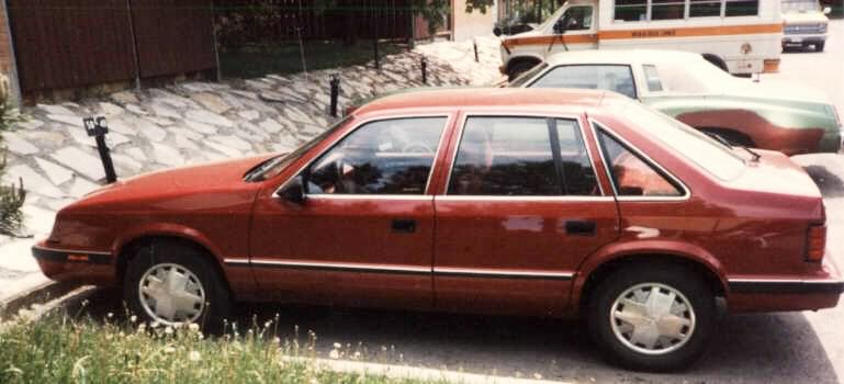 Dodge Lancer 1985 #4