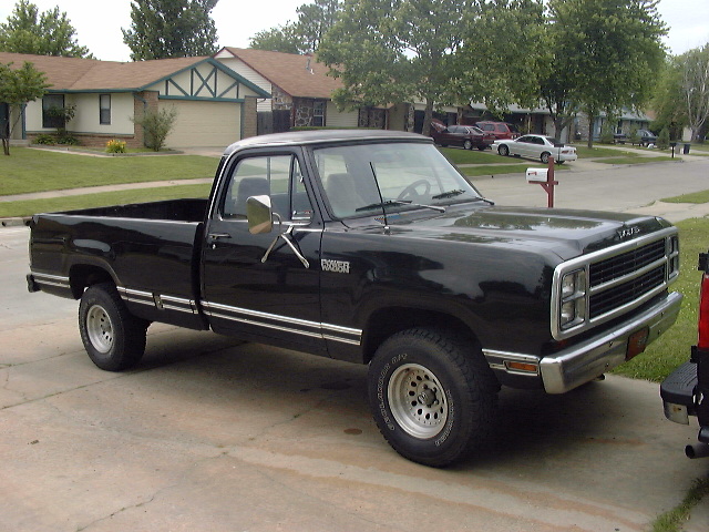 Dodge Pickup 1979 #10