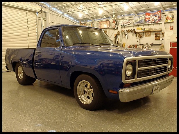 Dodge Pickup 1979 #8