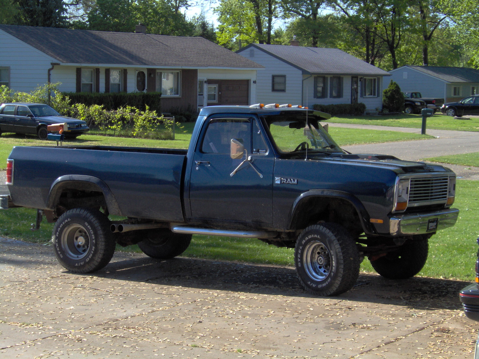 Dodge Pickup 1982 #1