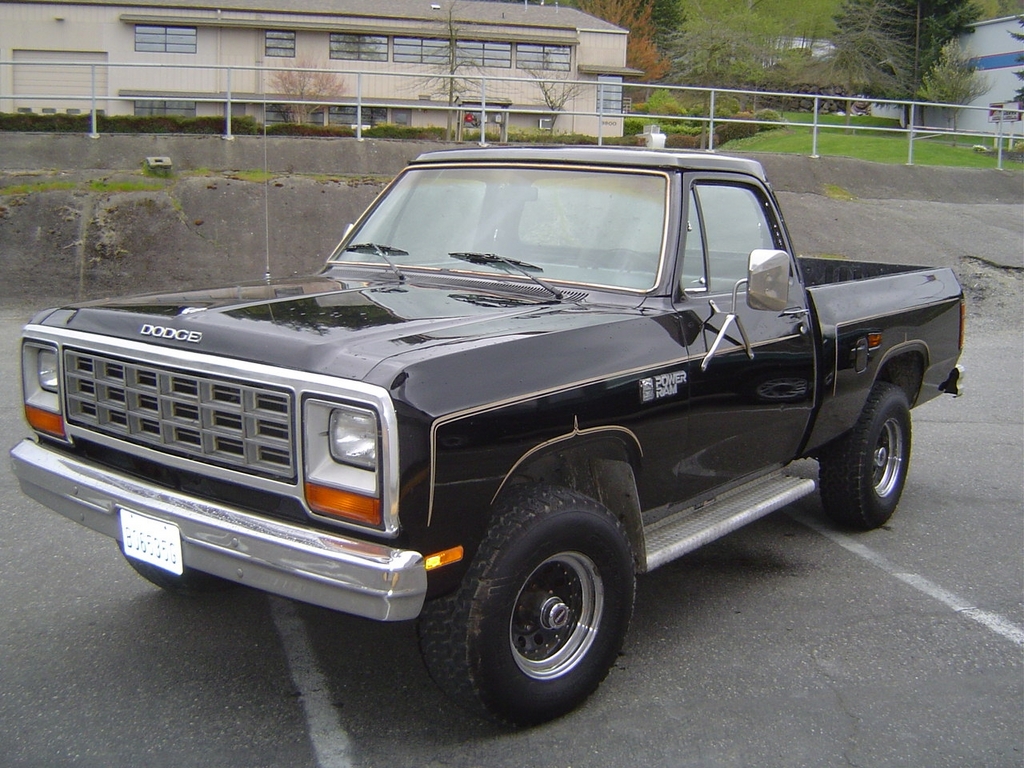 Dodge Pickup 1984 #1