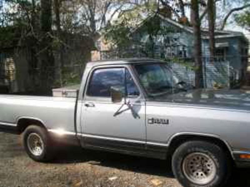 Dodge Pickup 1984 #12