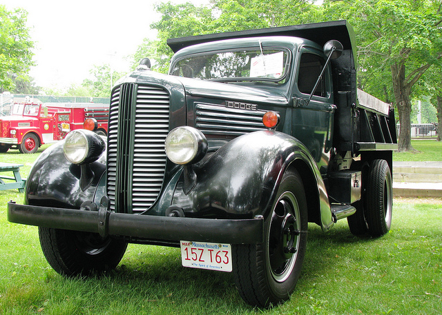 Dodge Screen 1937 #6