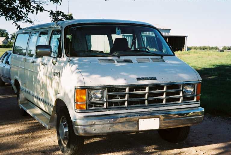 Dodge Van 1989 #1