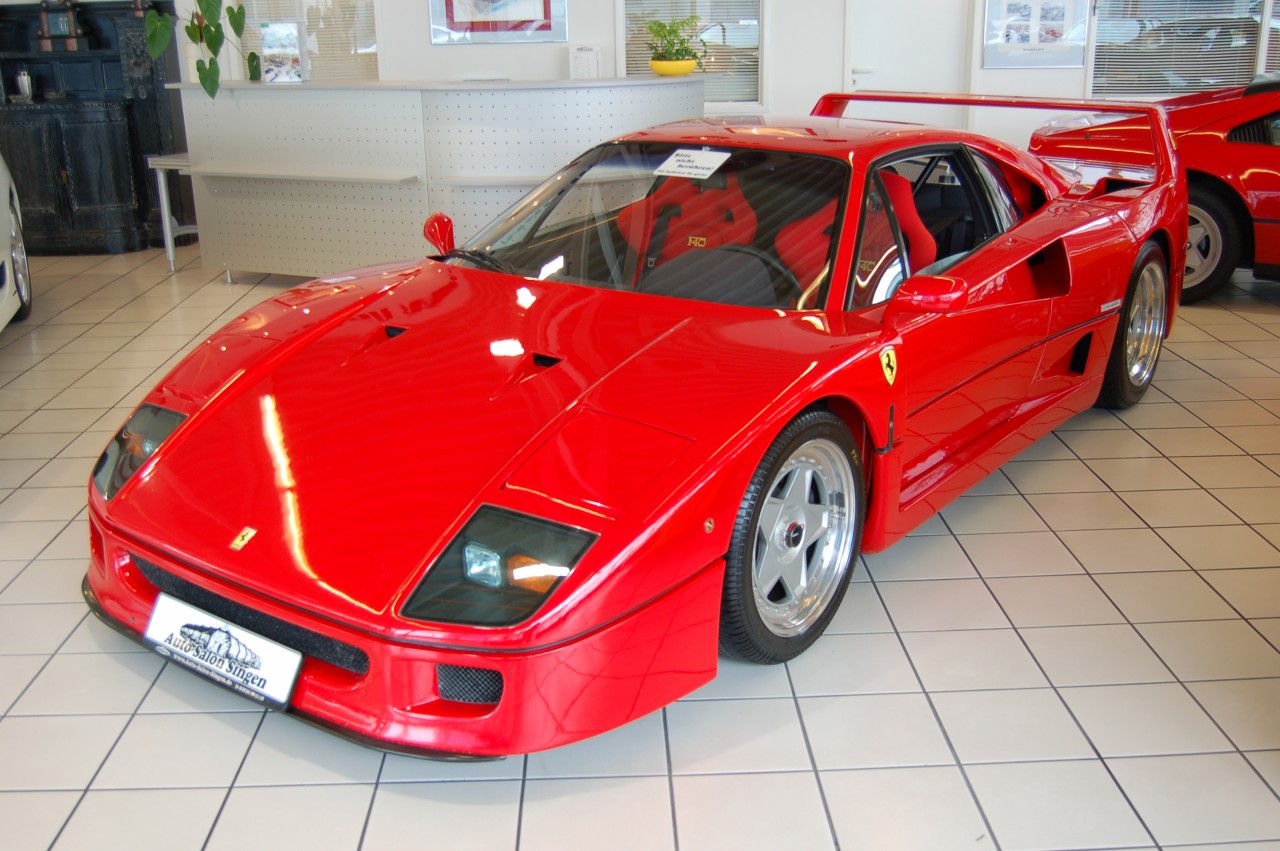 Ferrari F40 #12