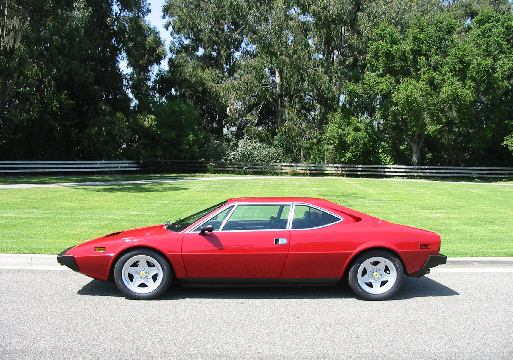 Ferrari GT4 1973 #1