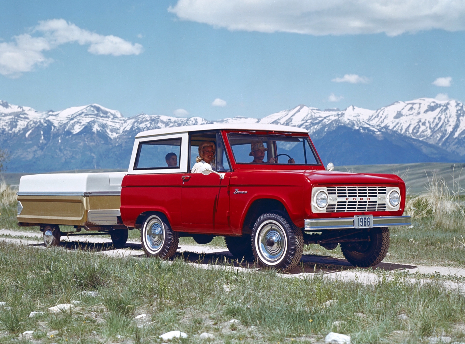 1966-ford-bronco-information-and-photos-momentcar