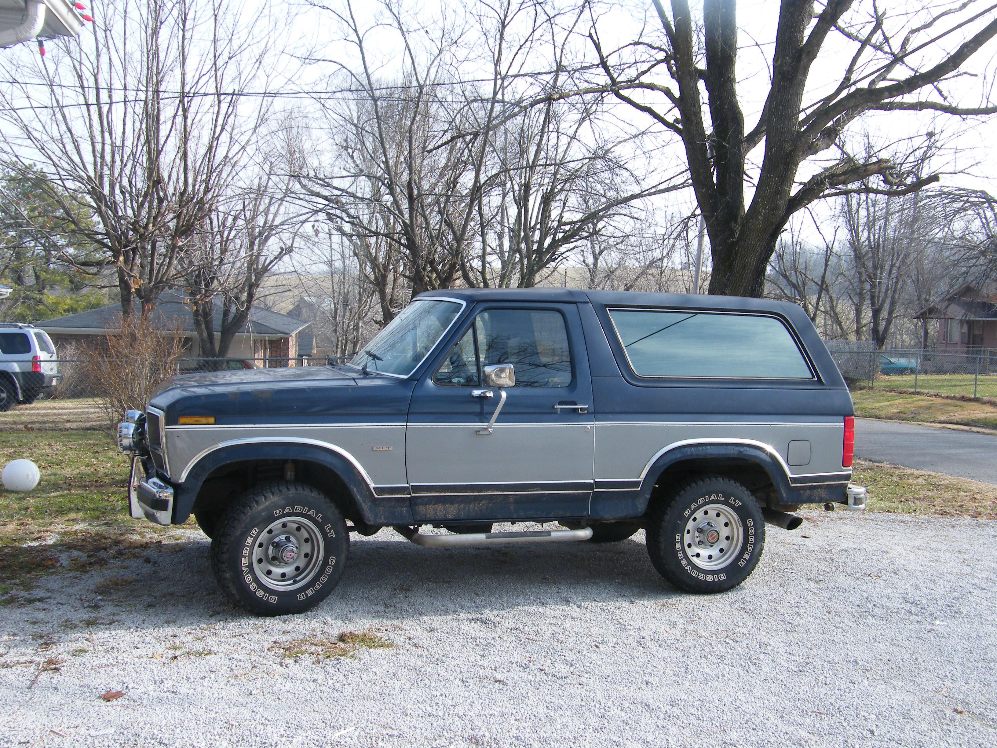 Ford Bronco 1986 #9