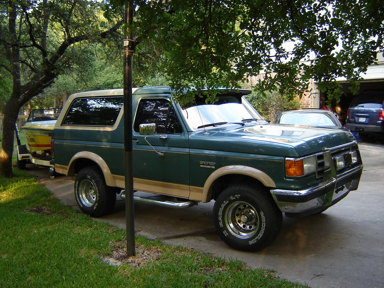 Ford Bronco 1989 #8
