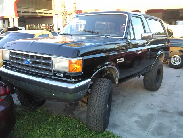 Ford Bronco 1990 #3