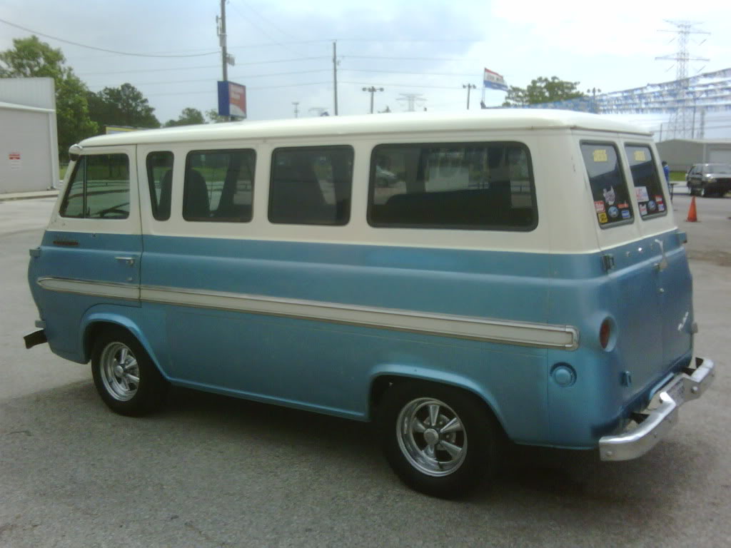 Ford Club Wagon 1962 #4
