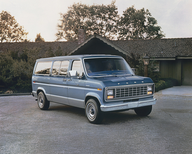 Ford Club Wagon 1981 #1