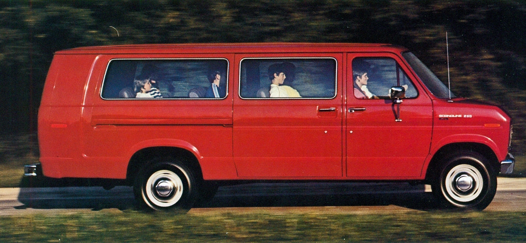 Ford Club Wagon 1984 #5