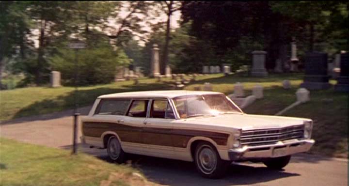 Ford Country Squire 1967 #8