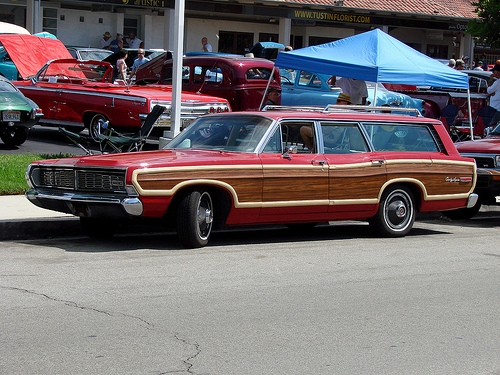 Ford Country Squire 1968 #8