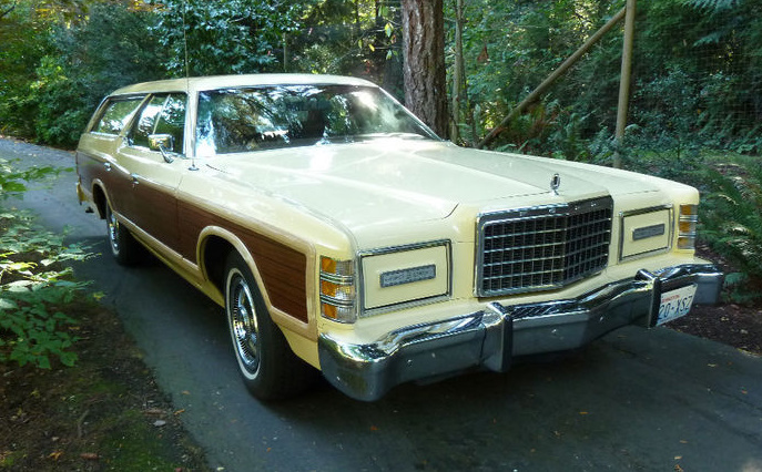Ford Country Squire 1976 #4