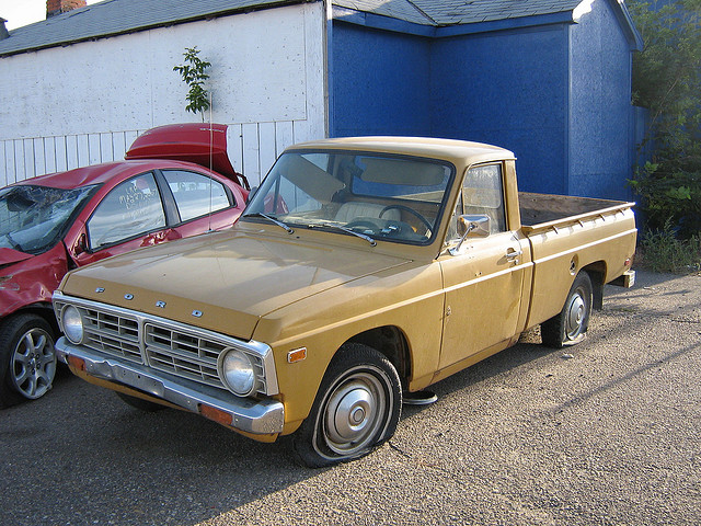 Ford Courier 1975 #3