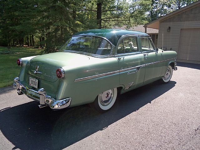 Ford Crestline 1954 #13