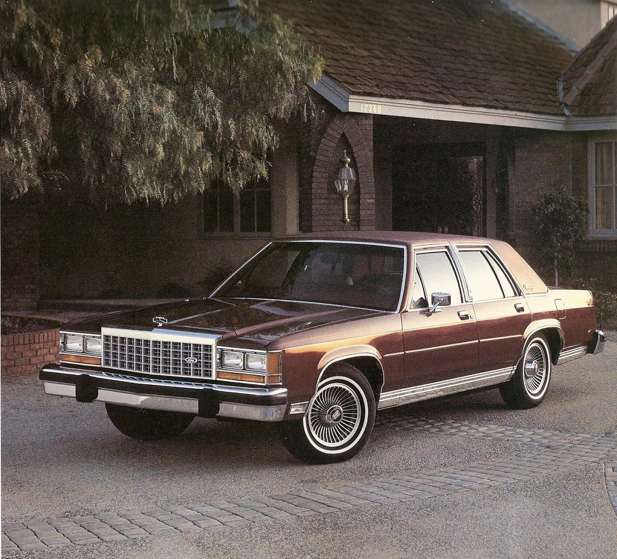 Ford Crown Victoria 1980 #6