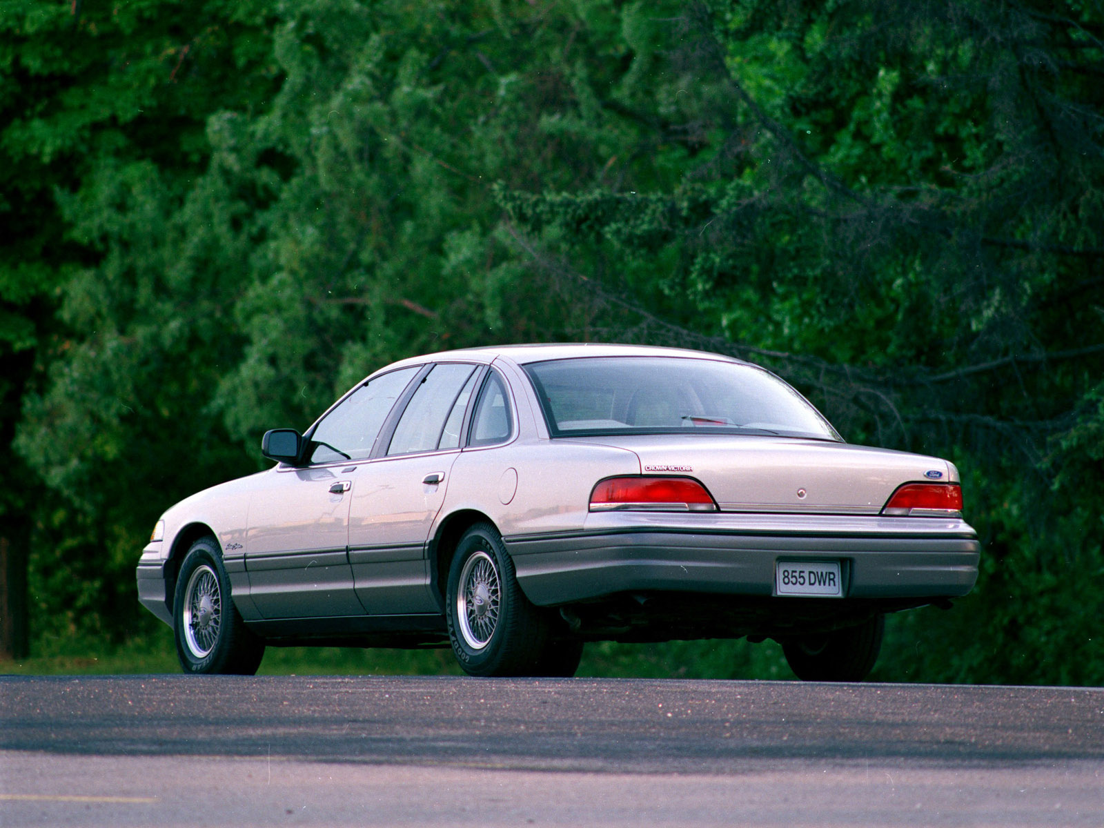 Ford Crown Victoria 1992 #9