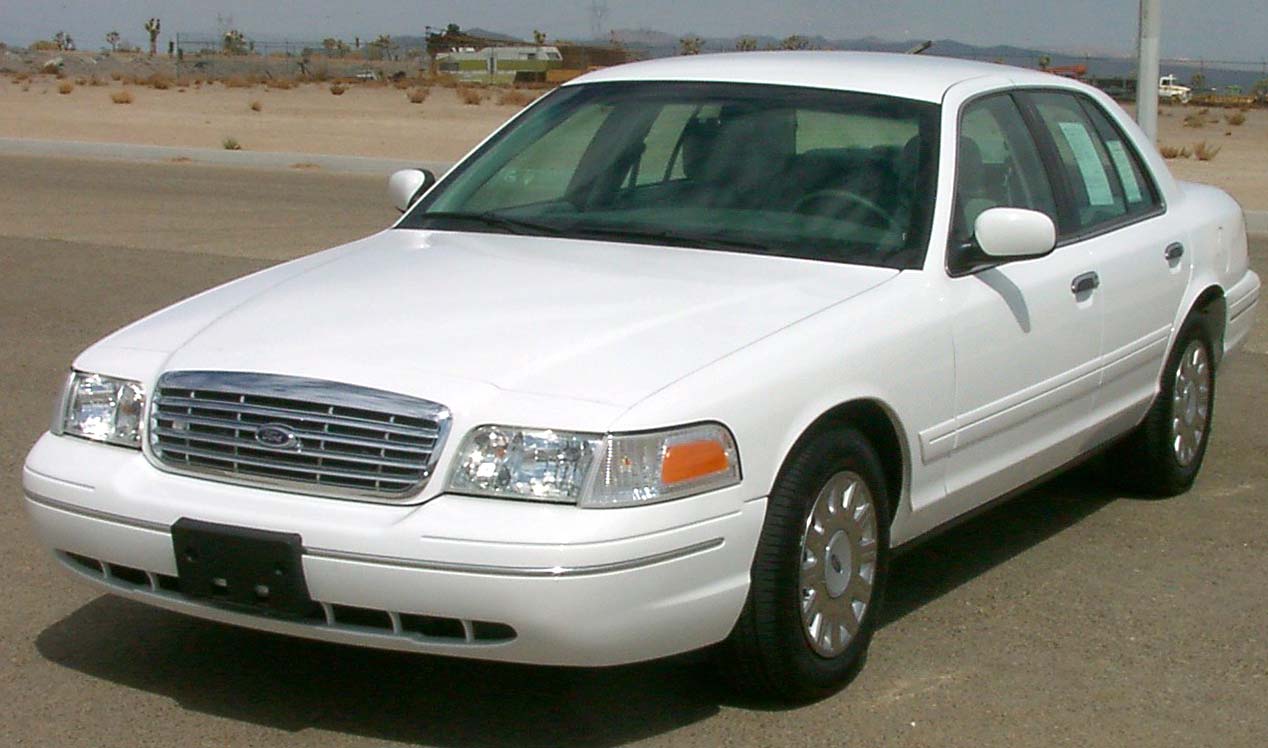 Ford Crown Victoria 2007 #4