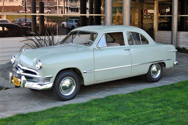Ford Custom Deluxe 1950 #9