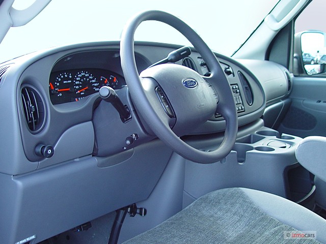 Ford Econoline Wagon 2005 #6