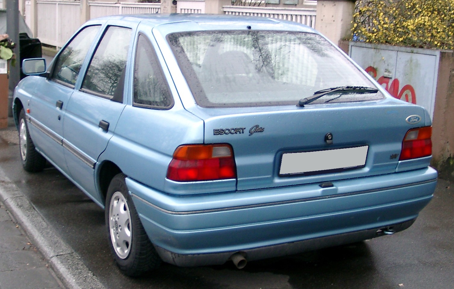 Ford Escort 1990 #9